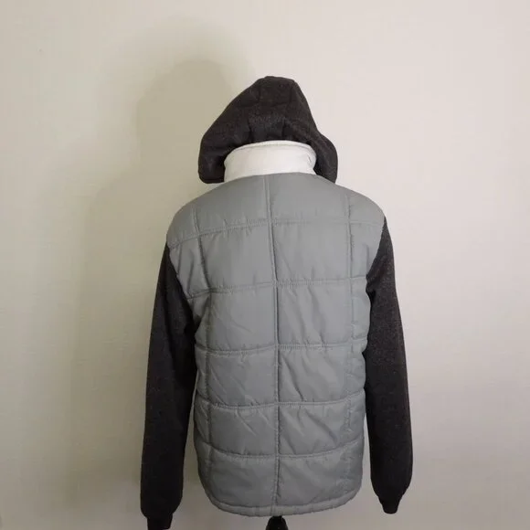 EUC Airwalk Jacket Unisex puffer with hood. Size M - Picture 14 of 16